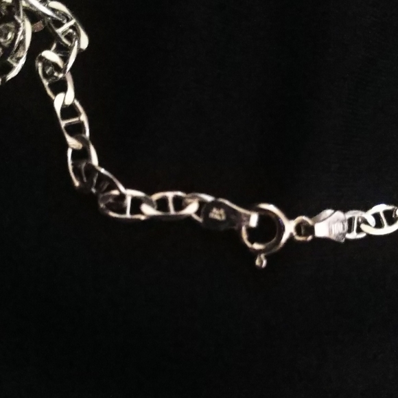 Necklace stamped 925 Italy.  22" chain - Picture 4 of 4